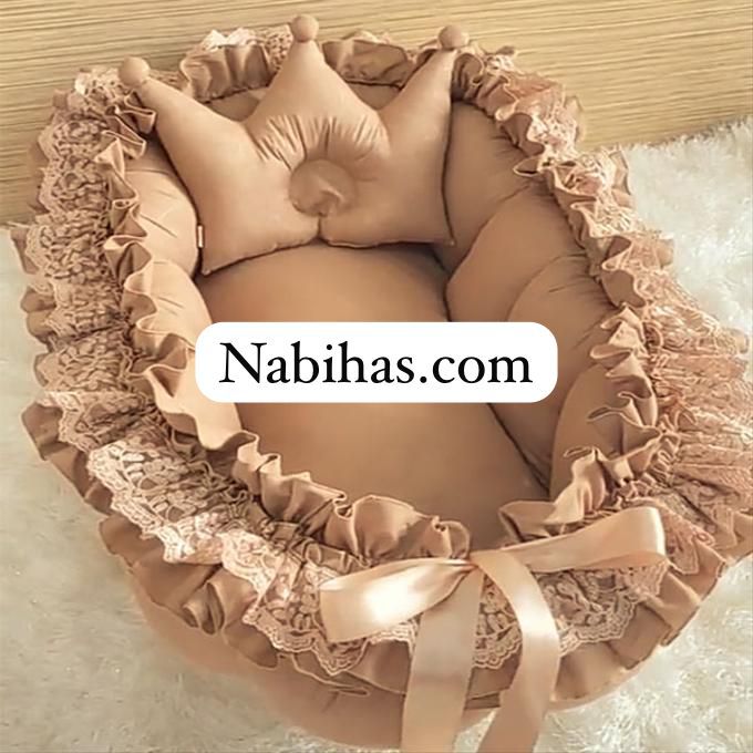 Sleeping Baby Pod (Camel )
